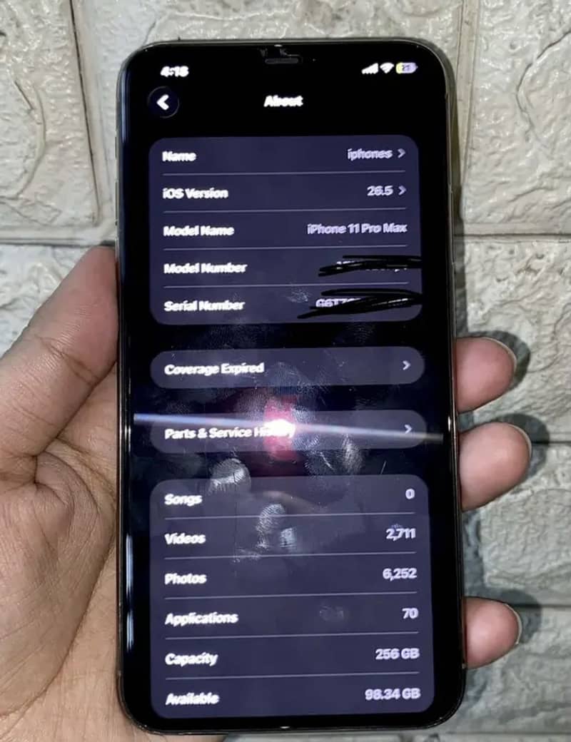 Apple iPhone 11 Pro Max 4