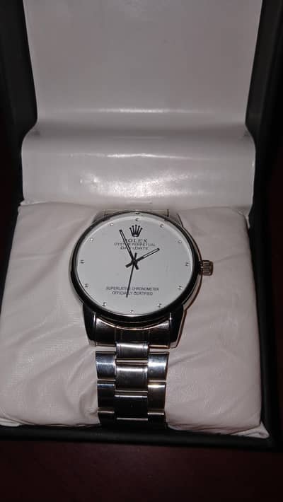 silver colour mens watch