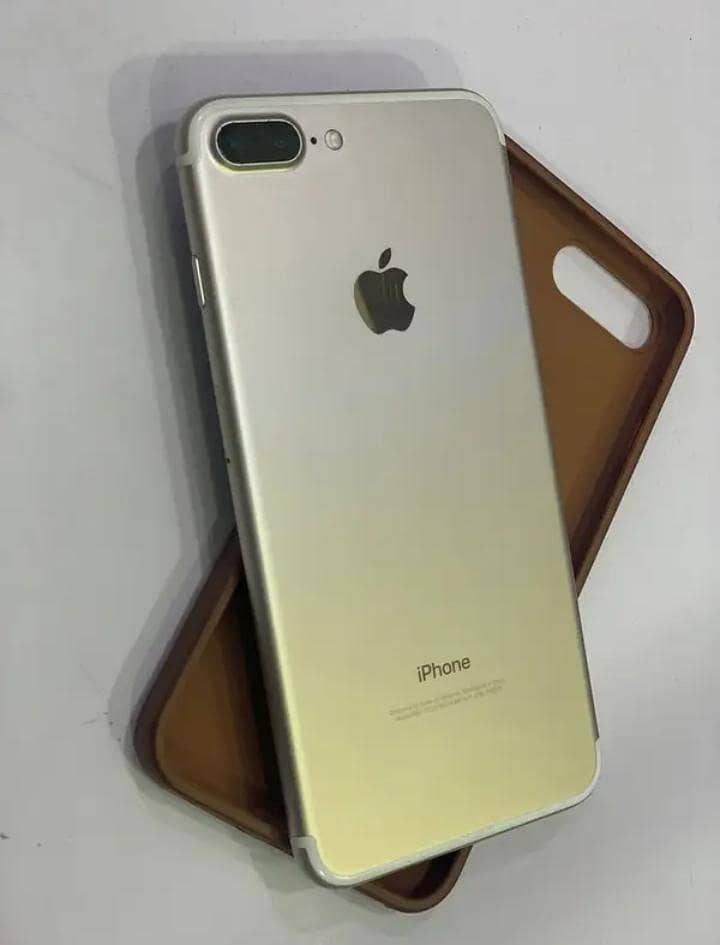 Apple iPhone 7 Plus 1