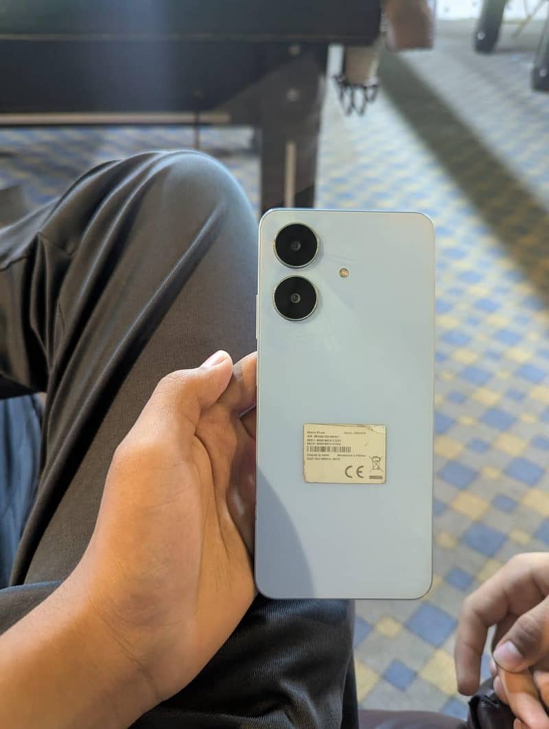 Realme Note 60 1