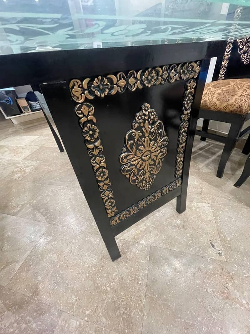 Dining table 8