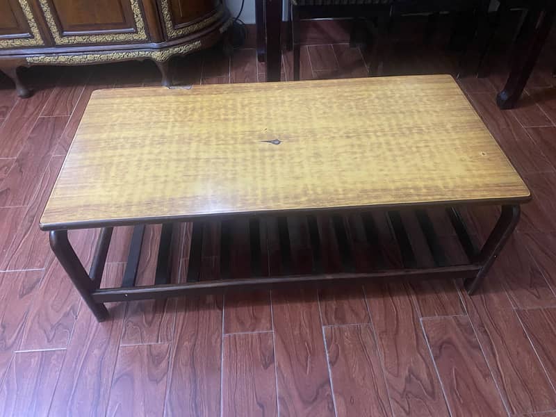 3 seater Sofa with centre Table 2
