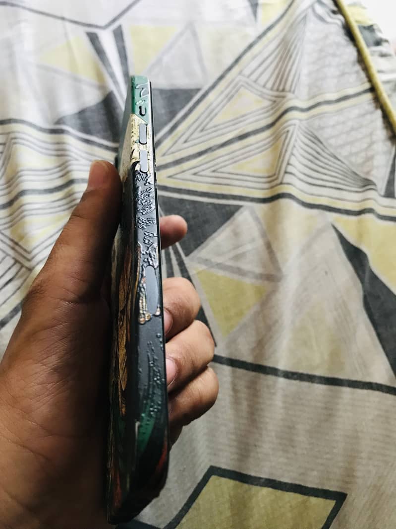 Apple iPhone 15 plus 1