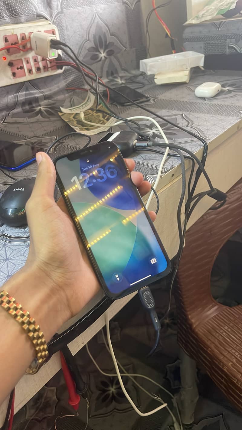 Apple iPhone 12 3