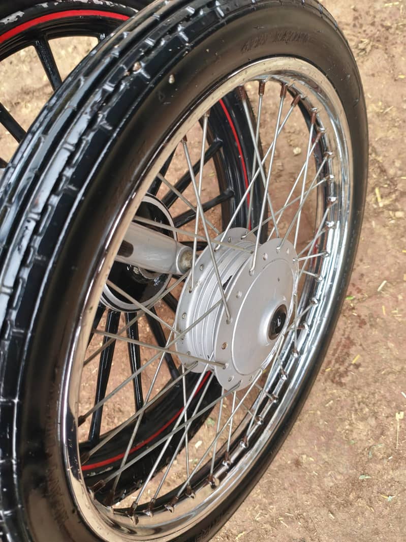 CD 70 Wheel 4