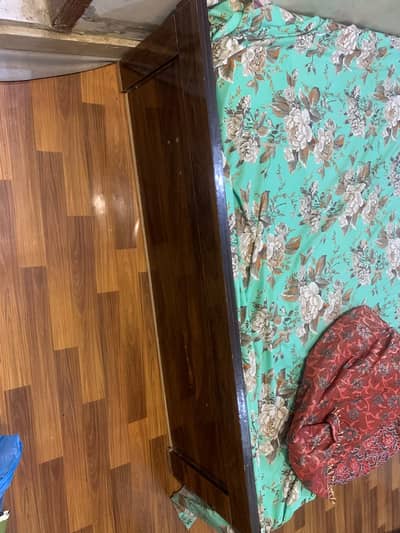 Queen Size Bed (5x6.5 ft) - High Quality Patex Lamination