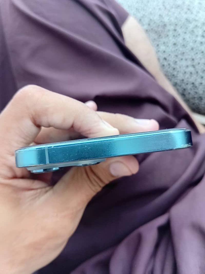 Apple iPhone 13 Pro Max 7