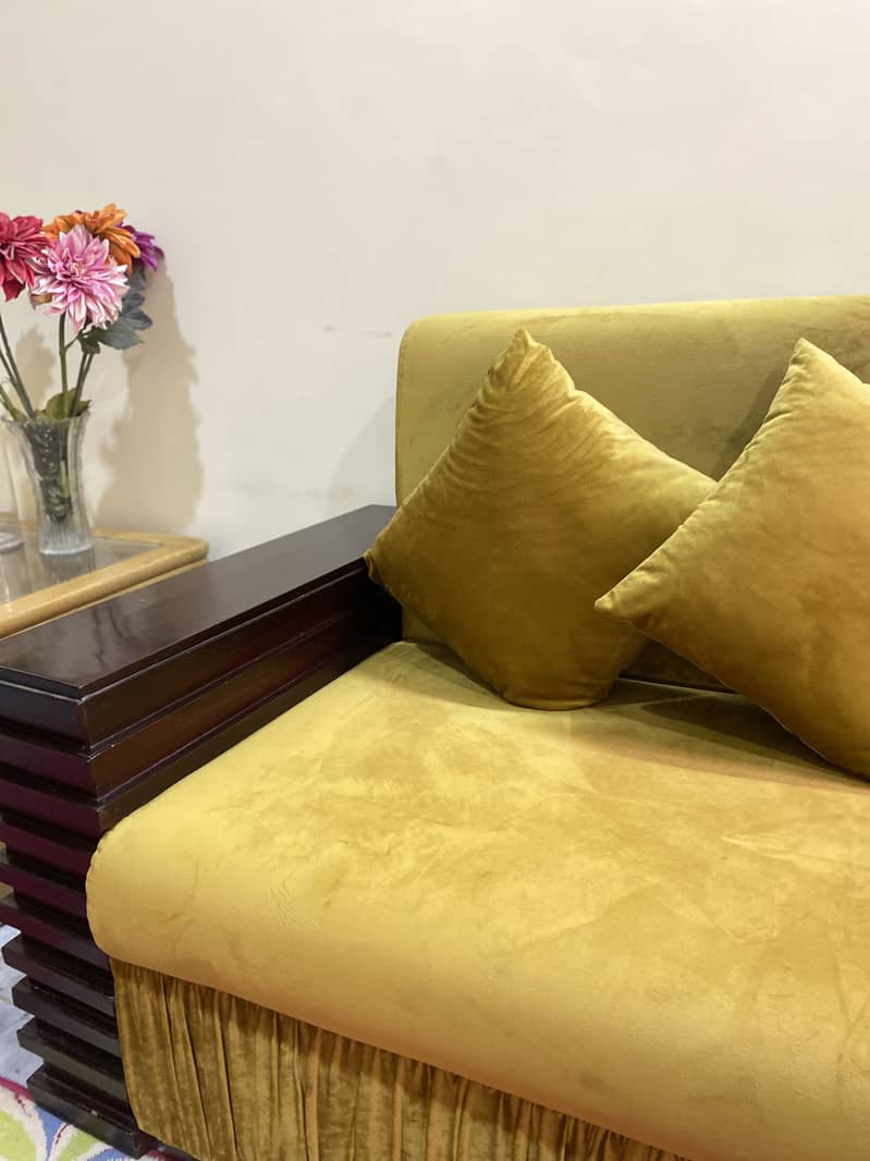 Sofa set 4
