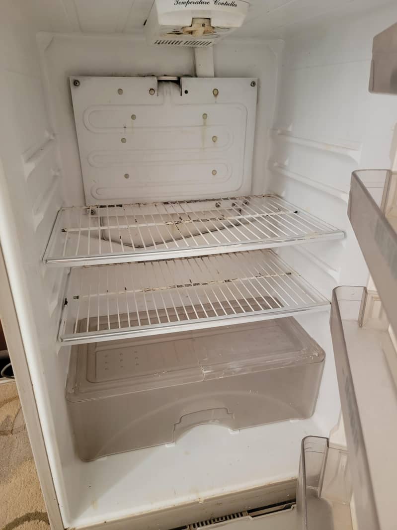Dawlance Refrigerator 3