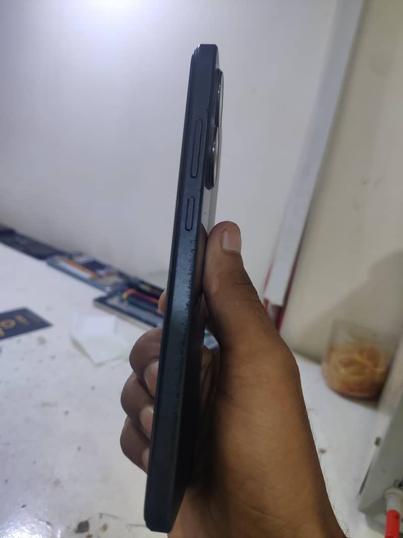 OPPO A78 3