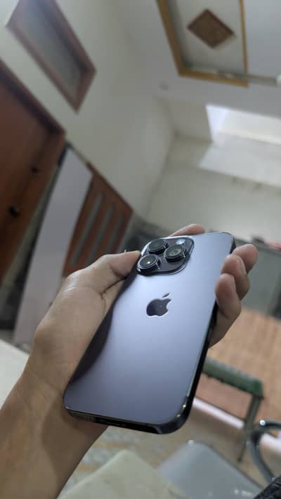 Apple iPhone 14 Pro