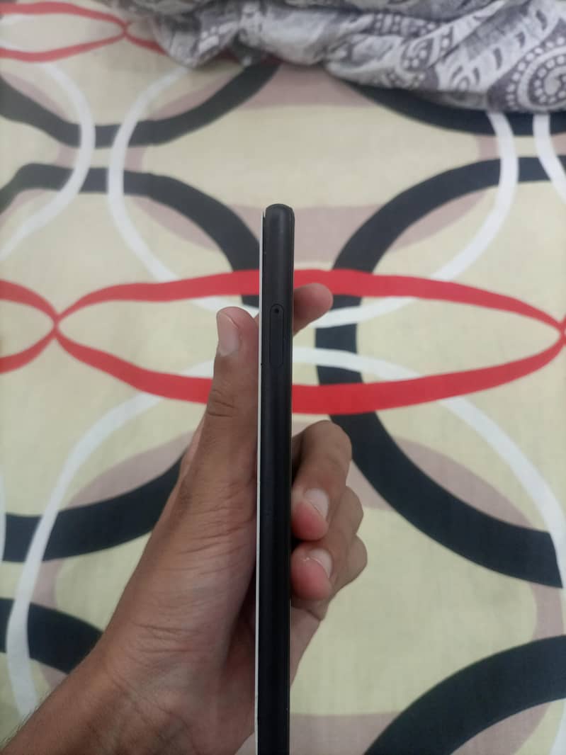 Google Pixel 4 - Read Ad 1