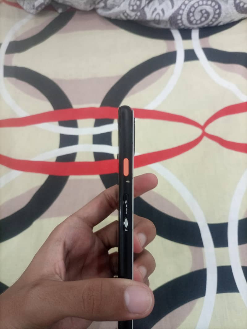 Google Pixel 4 - Read Ad 3