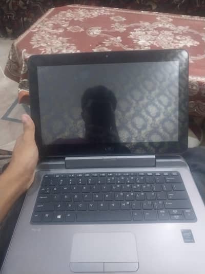 touch laptop batery avalabal nai ha laptop band ha 2 3 mah sa