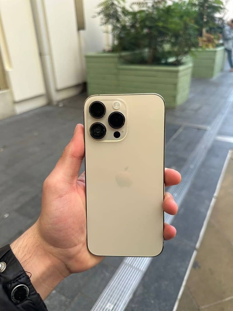 Iphone 14 pro 0