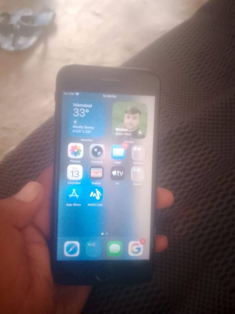 Apple iPhone SE 3