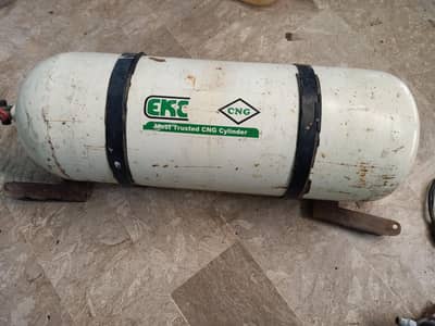 CNG cylinder