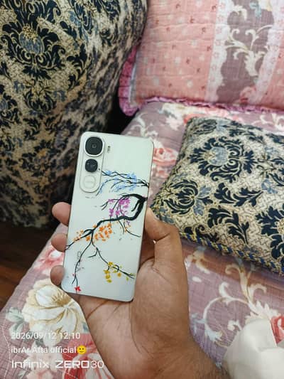 Vivo Y400 8 256 GP PTA approved  my WhatsApp327=42=47=133
