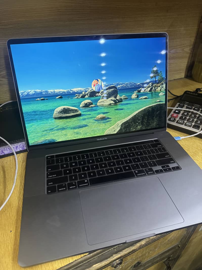MacBook 2019 1