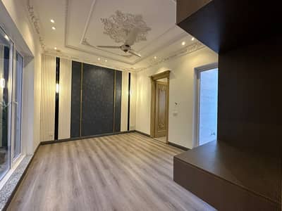 1 Kanal Upper Portion for Rent in Valencia Town Prime Location | 3 Beds | Near Park & Masjid