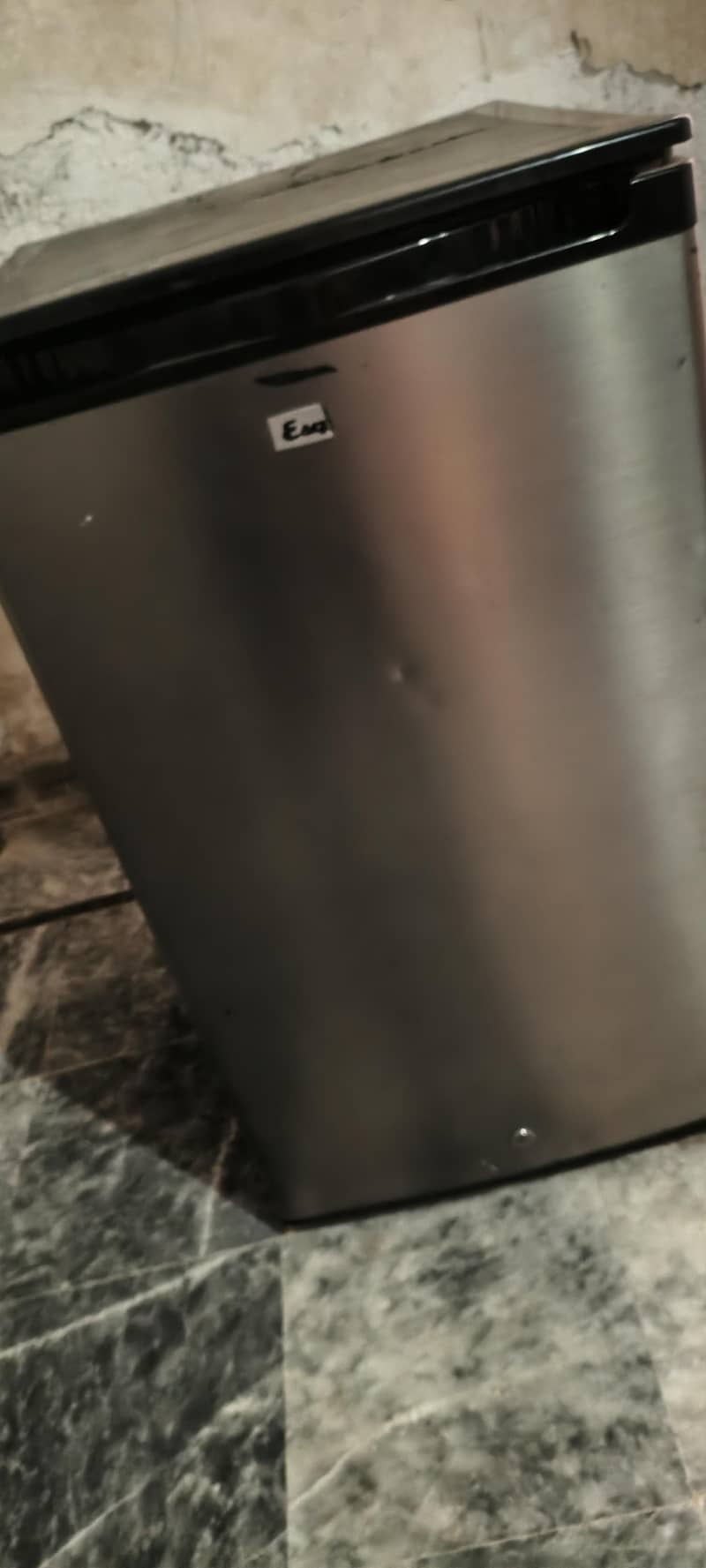 mini fridge esquire comny 0