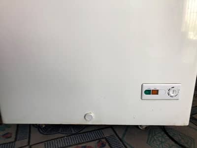 Haier only 1 year used no damage no scratches