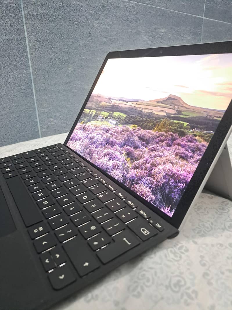 Microsoft Surface Go 3 1