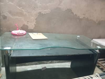 Office table