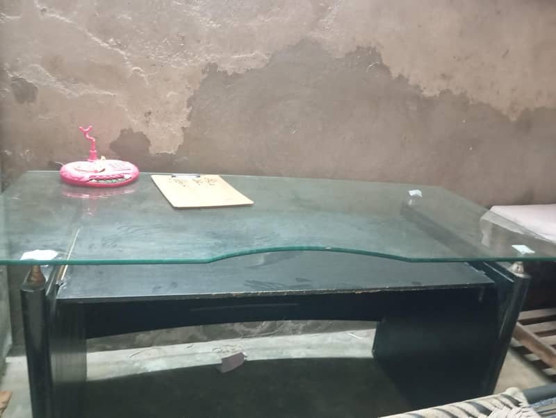 Office table 0