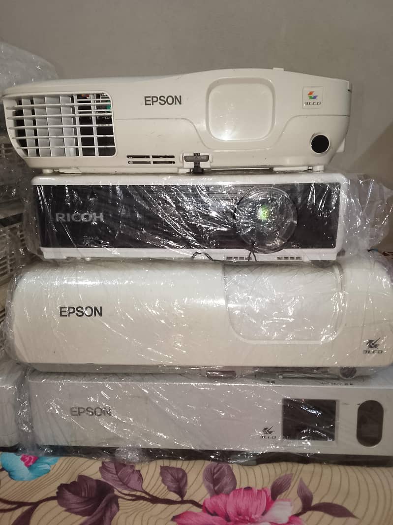 Epson Projector 2