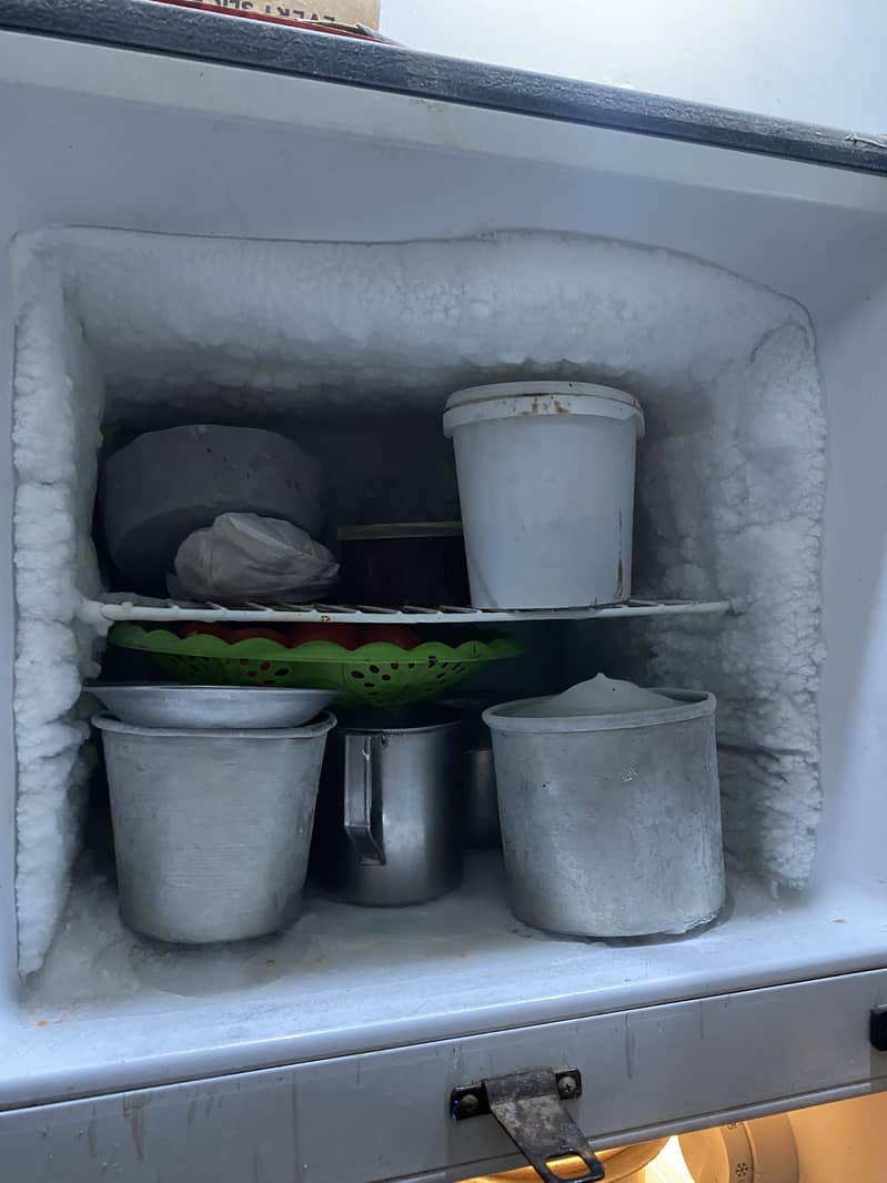 Dawlance Fridge 8