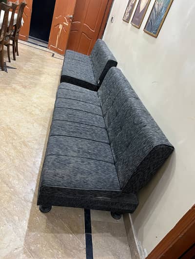 Sofa come bed