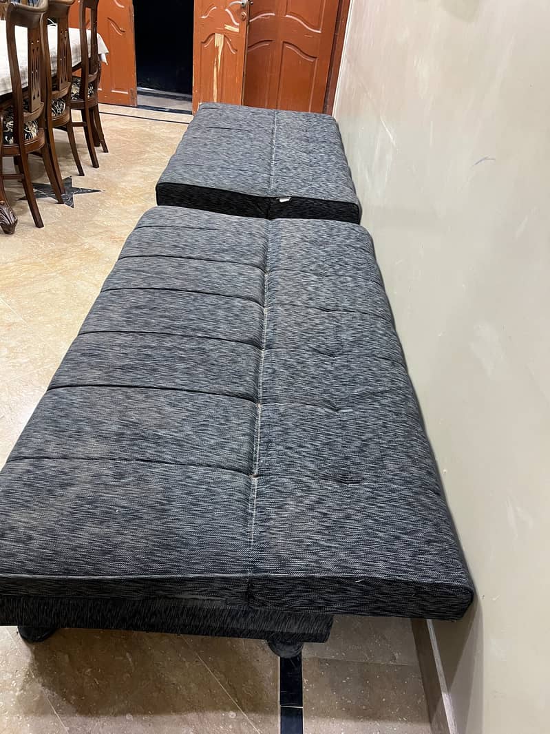 Sofa come bed 0