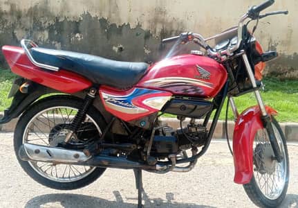 Honda Pridor 2013 Model call/whatsapp 03179866507