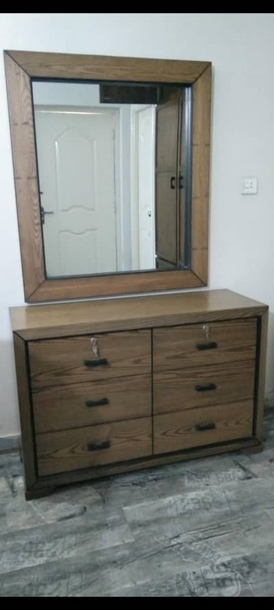 Ayshwood Bed Set Without mattress