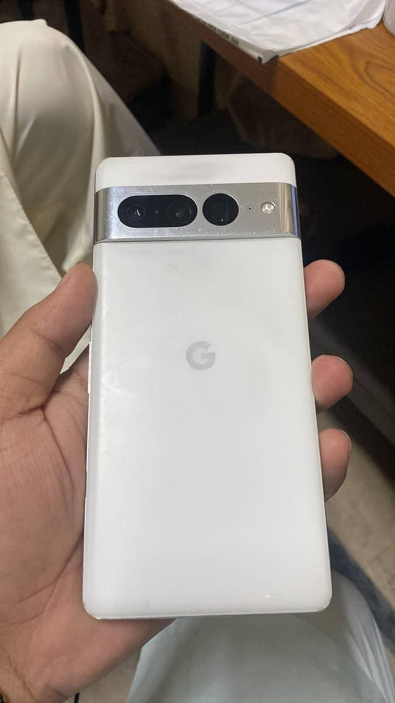 Google Pixel 7 Pro 4
