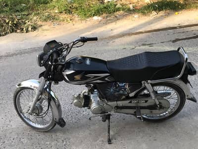 hero 2010 model  old model ha per saff ha koi kam ni ha