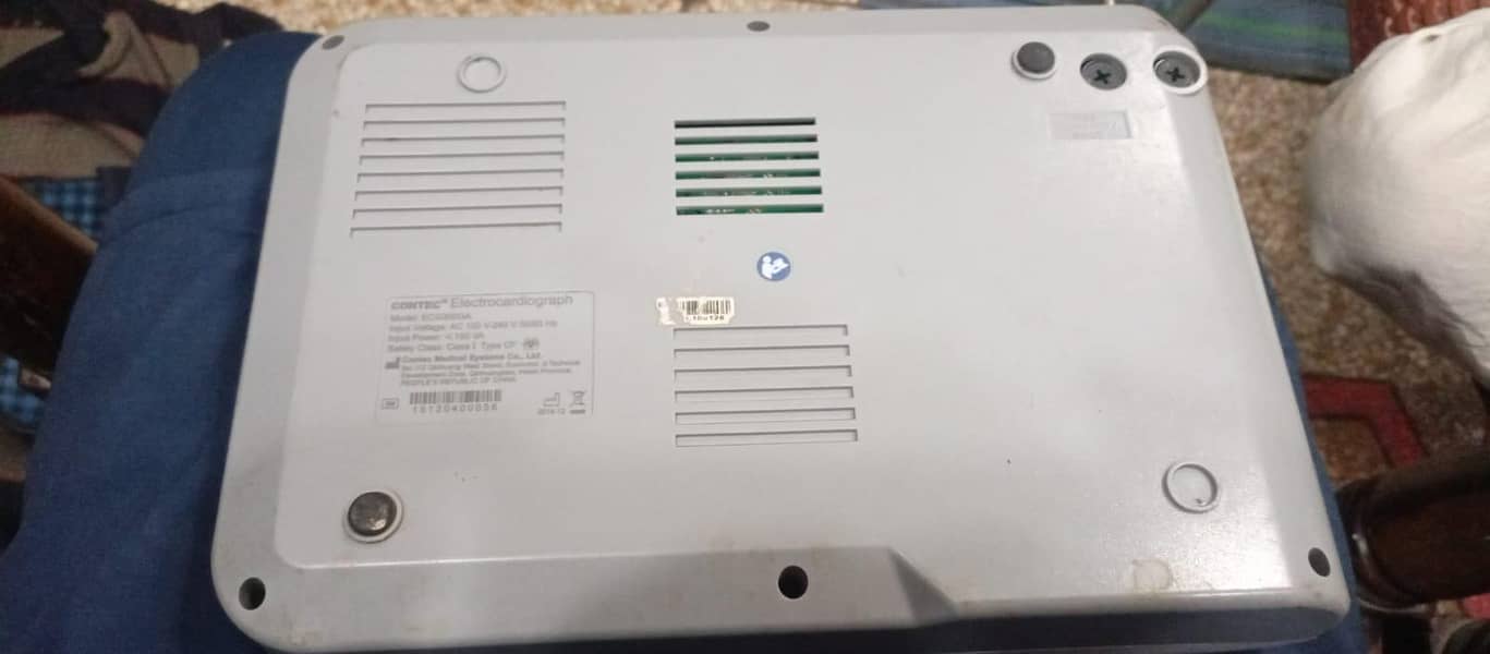ECG machine 3