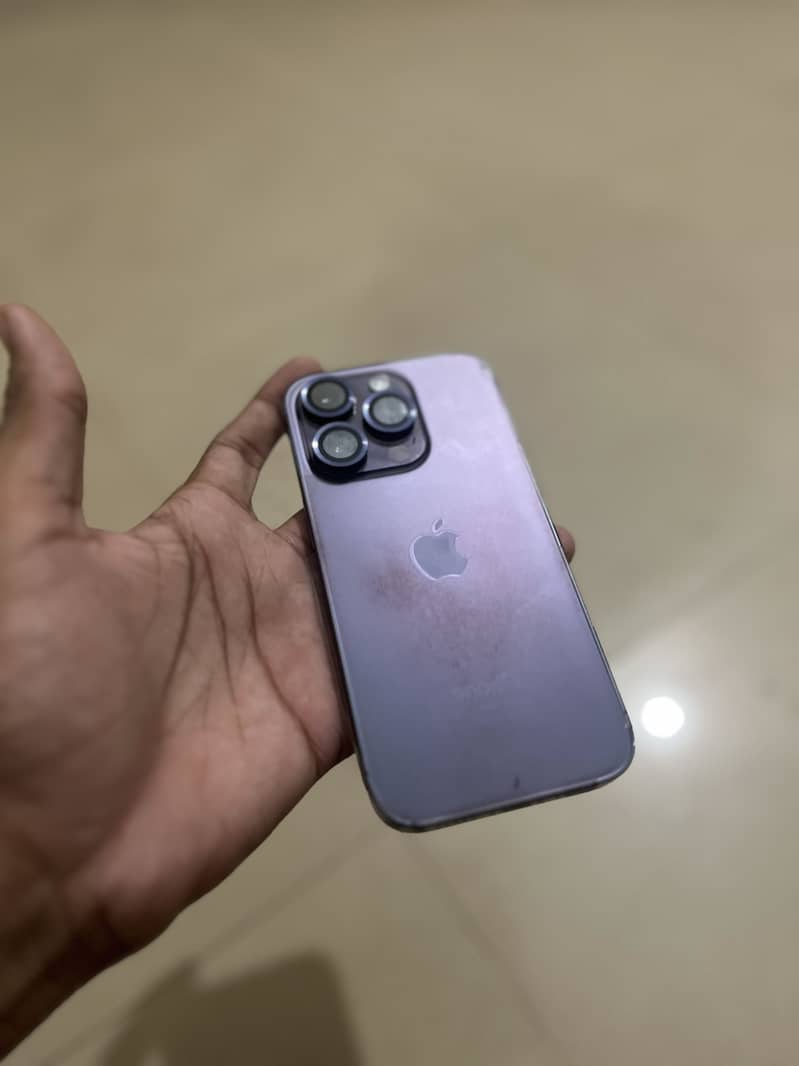 Apple iPhone 14 Pro 4