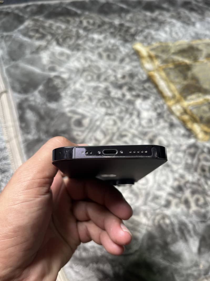 Apple iPhone 14 Pro 8