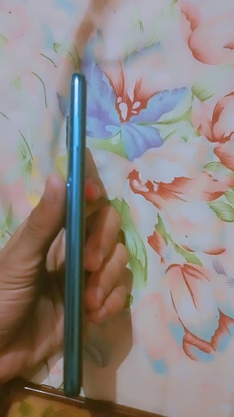 Xiaomi Redmi Note 9 Pro 4