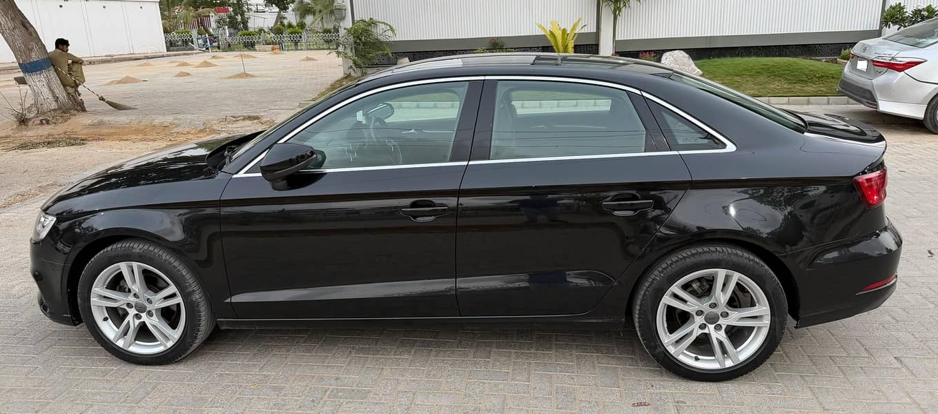 Audi A3 2018 5
