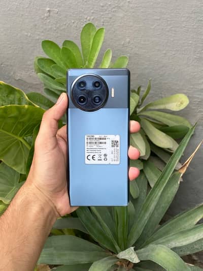 Tecno Spark 20 pro Plus