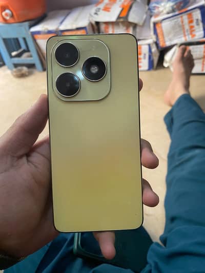 Tecno spark 20 8/256 good mobile