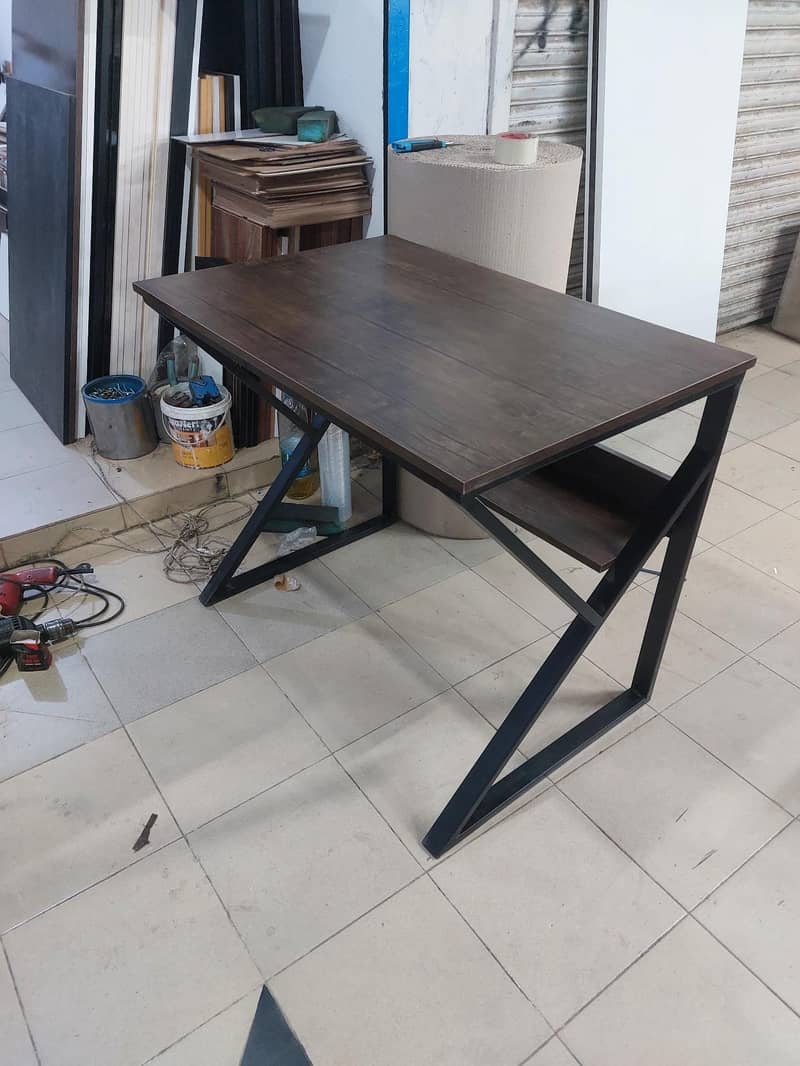 Computer Table/ Laptop Table/ Study Table/ Workstation/ Office Table 10