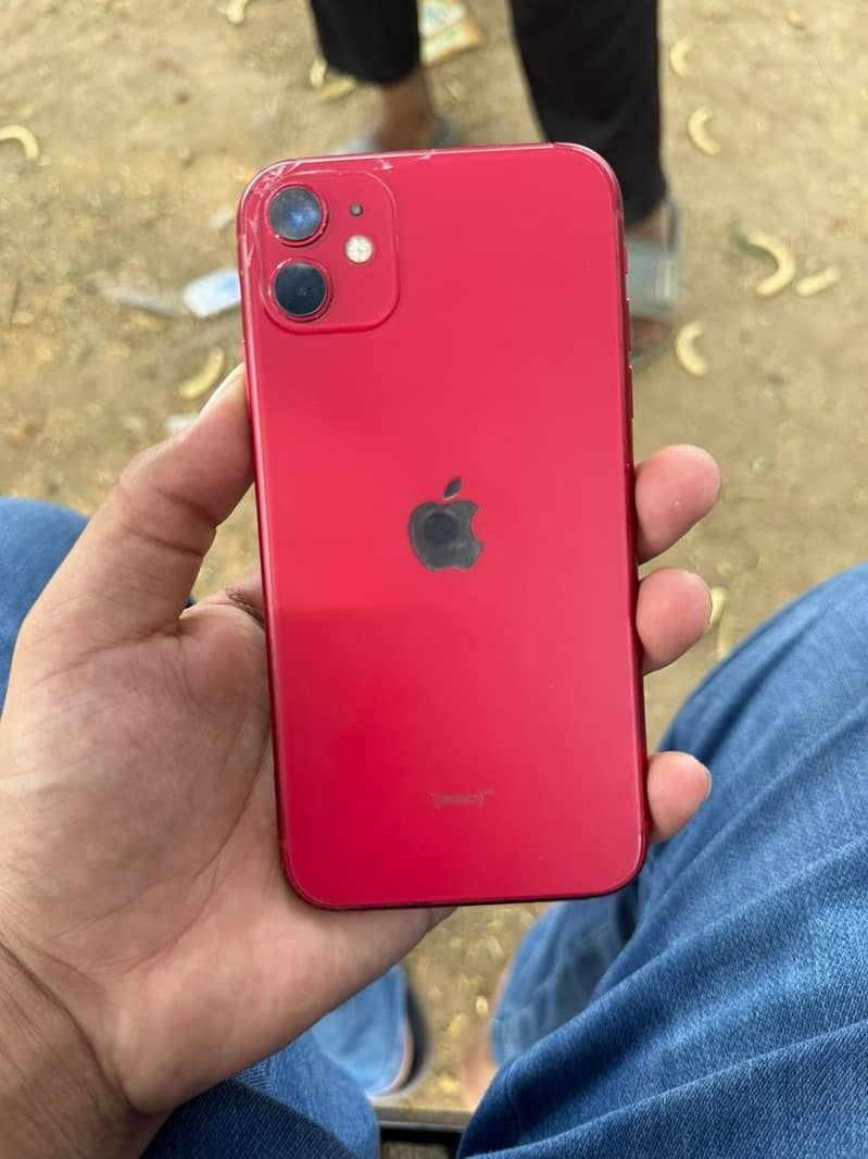 Apple iPhone 11 4