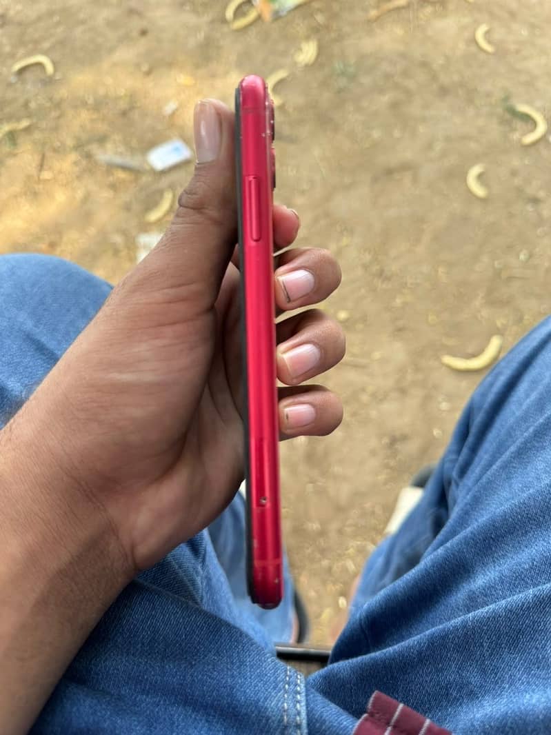 Apple iPhone 11 5