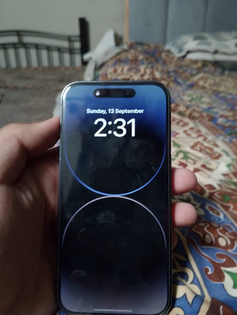 Apple iPhone 14 Pro 4