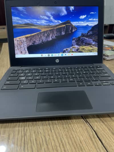 Hp chrome book Genuine condition