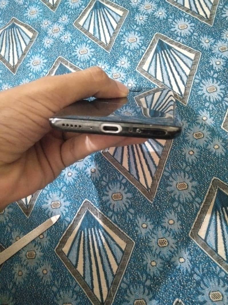 One Plus 7T Pro 1